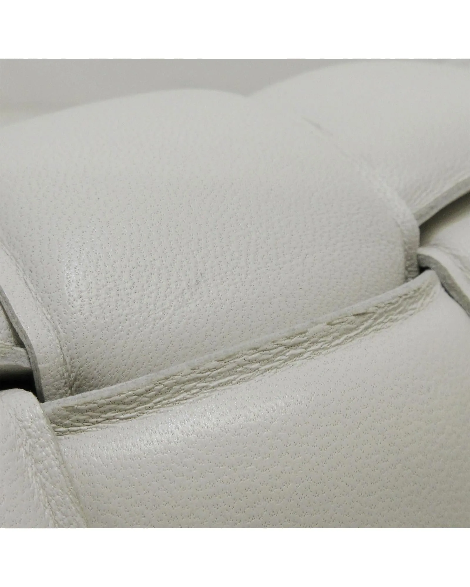 Bottega Veneta The Pouch 19 Crossbody Bag in White Lambskin Leather