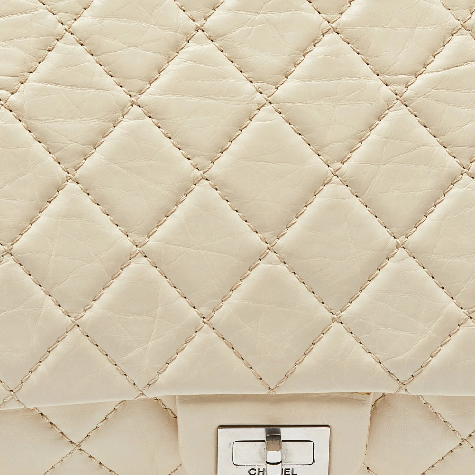 CHANEL Cream Quilted Aged Leather Classic 226 Reissue 2.55 Flap Bag