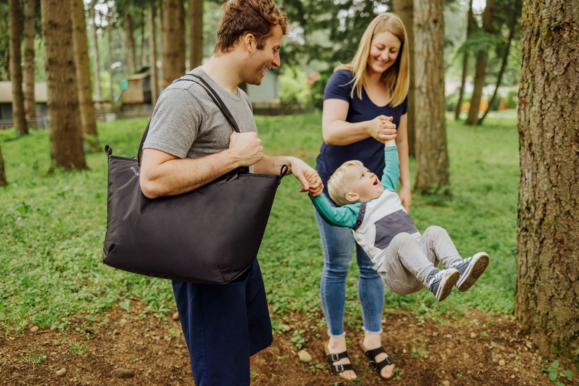 Cleveland Guardians - Tarana Cooler Tote Bag