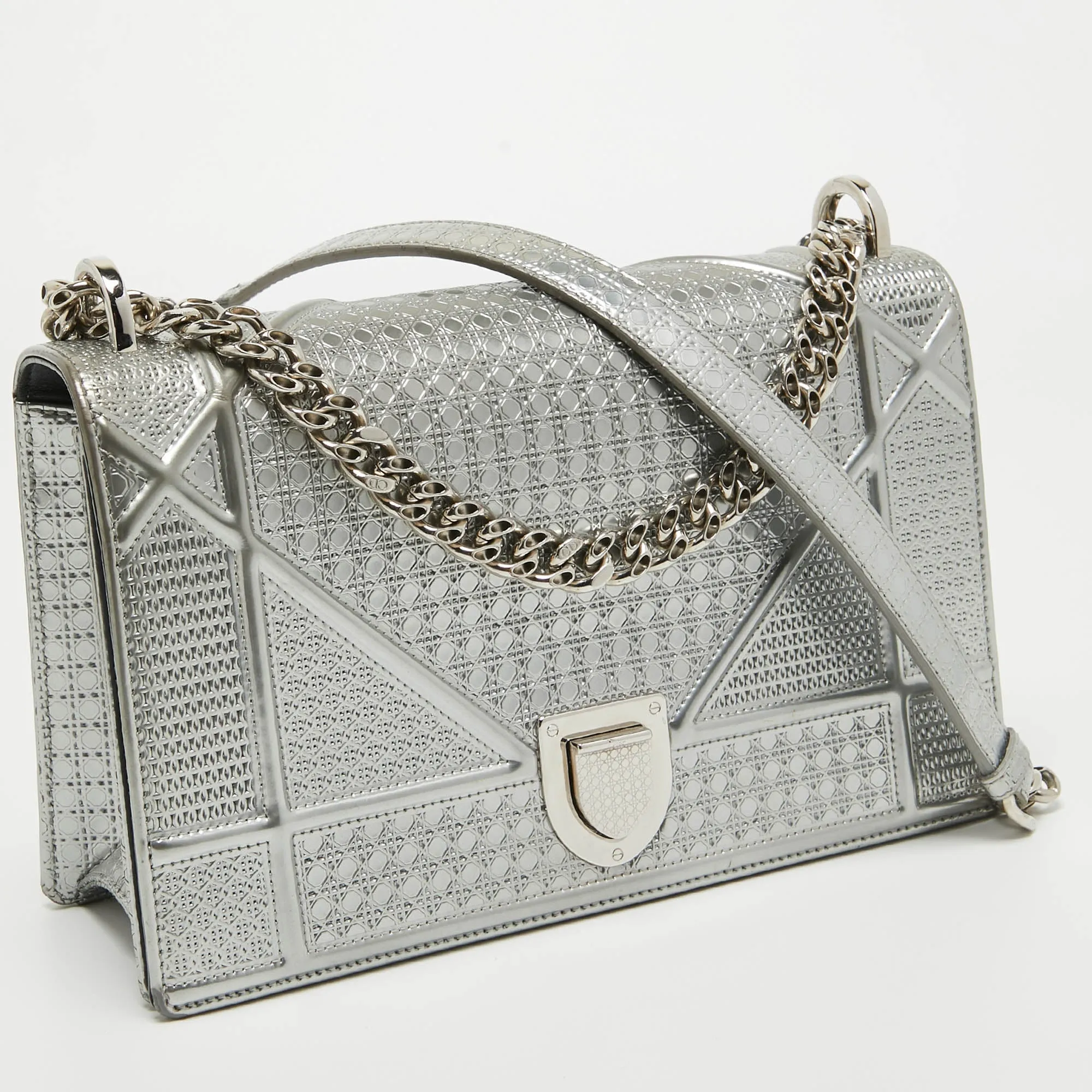 DIOR Silver Microcannage Patent Leather Medium ama Flap Shoulder Bag