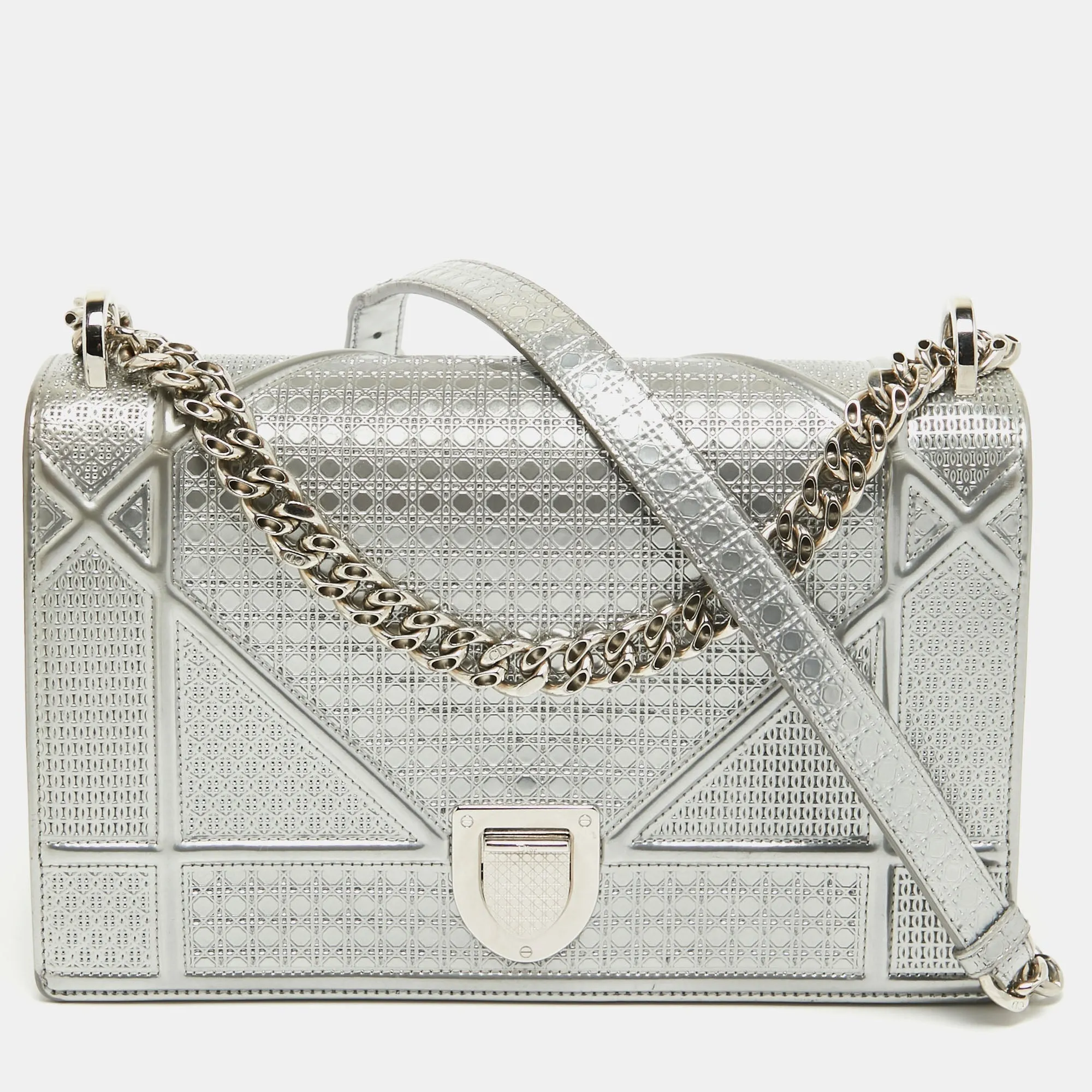 DIOR Silver Microcannage Patent Leather Medium ama Flap Shoulder Bag